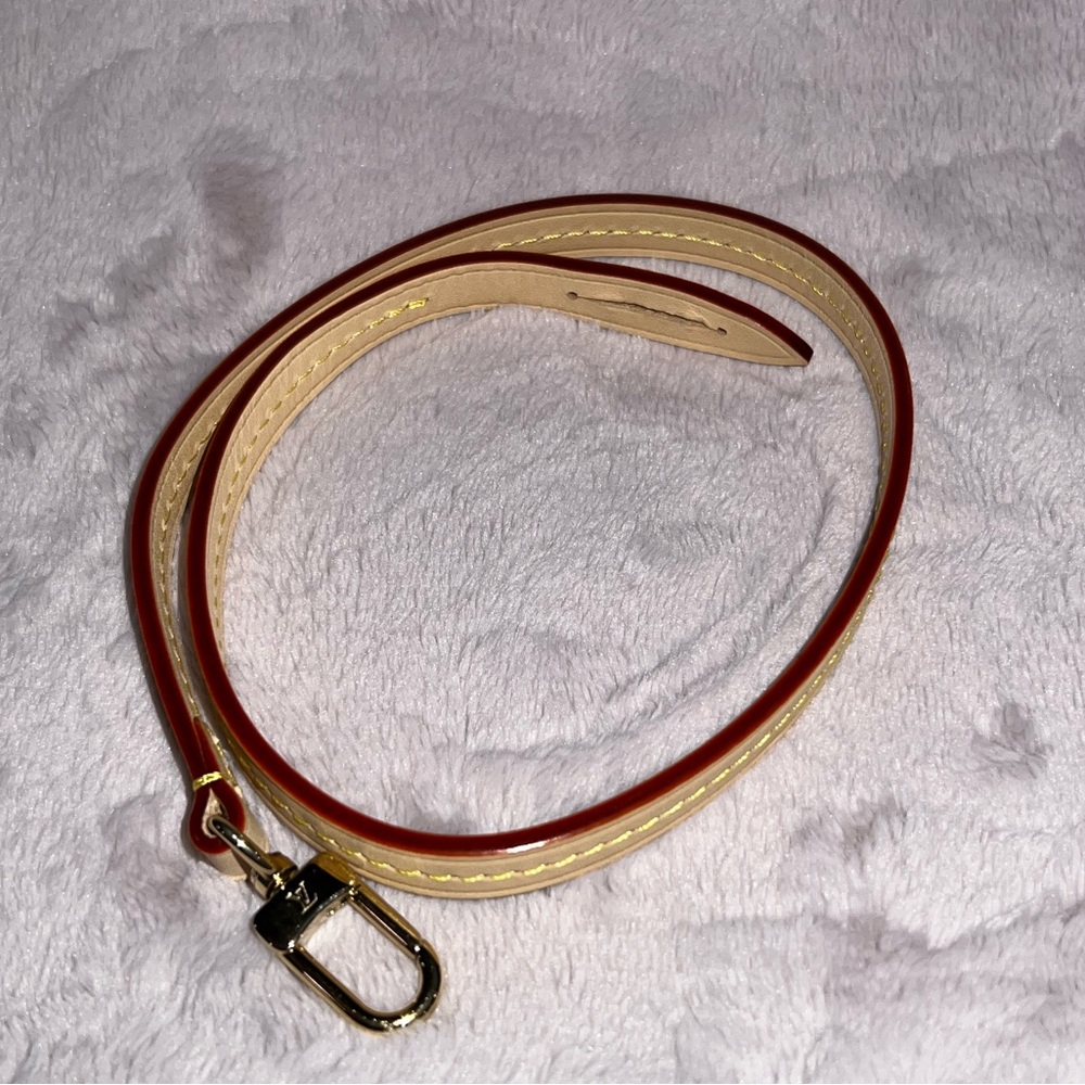 Louis Vuitton Vachetta leather (pochette) Strap ONLY approximately 21”
